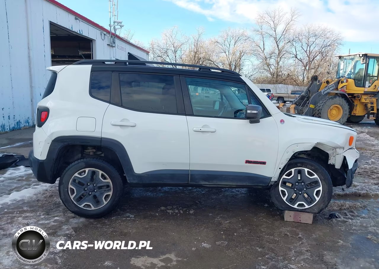 2016 Jeep Renegade Trailhawk VIN:ZACCJBCT0GPC74542 - 13