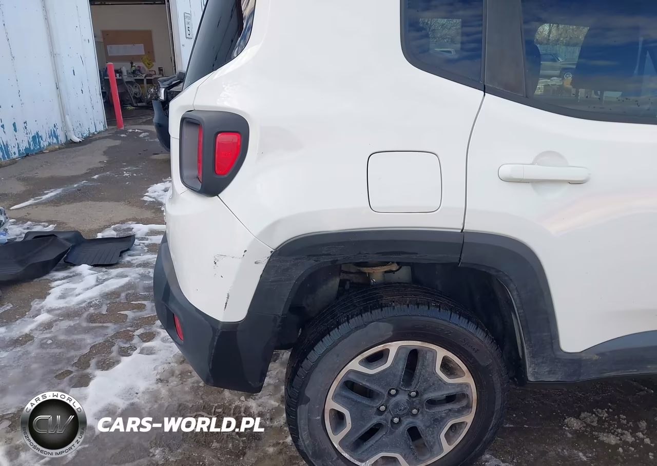 2016 Jeep Renegade Trailhawk VIN:ZACCJBCT0GPC74542 - 18