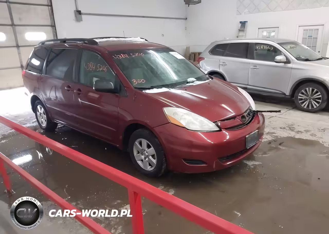 2008 Toyota Sienna Le