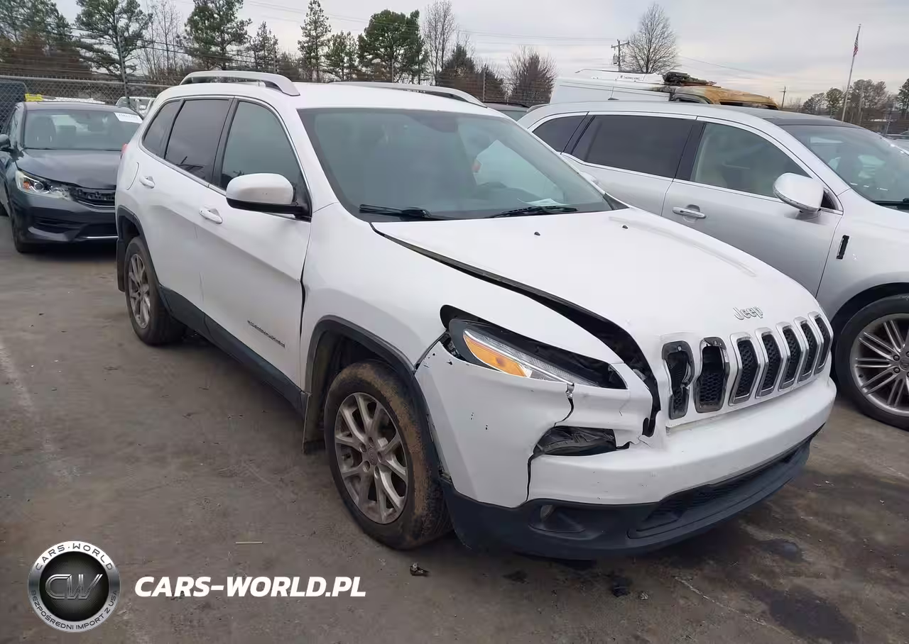 2018 Jeep Cherokee Latitude Plus Fwd