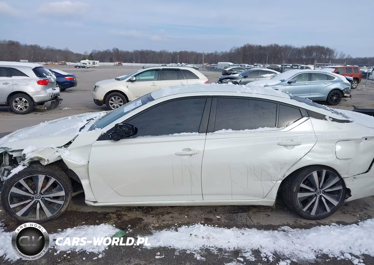 2019 Nissan Altima 2.5 Sr VIN:1N4BL4CV8KC164599 - 15