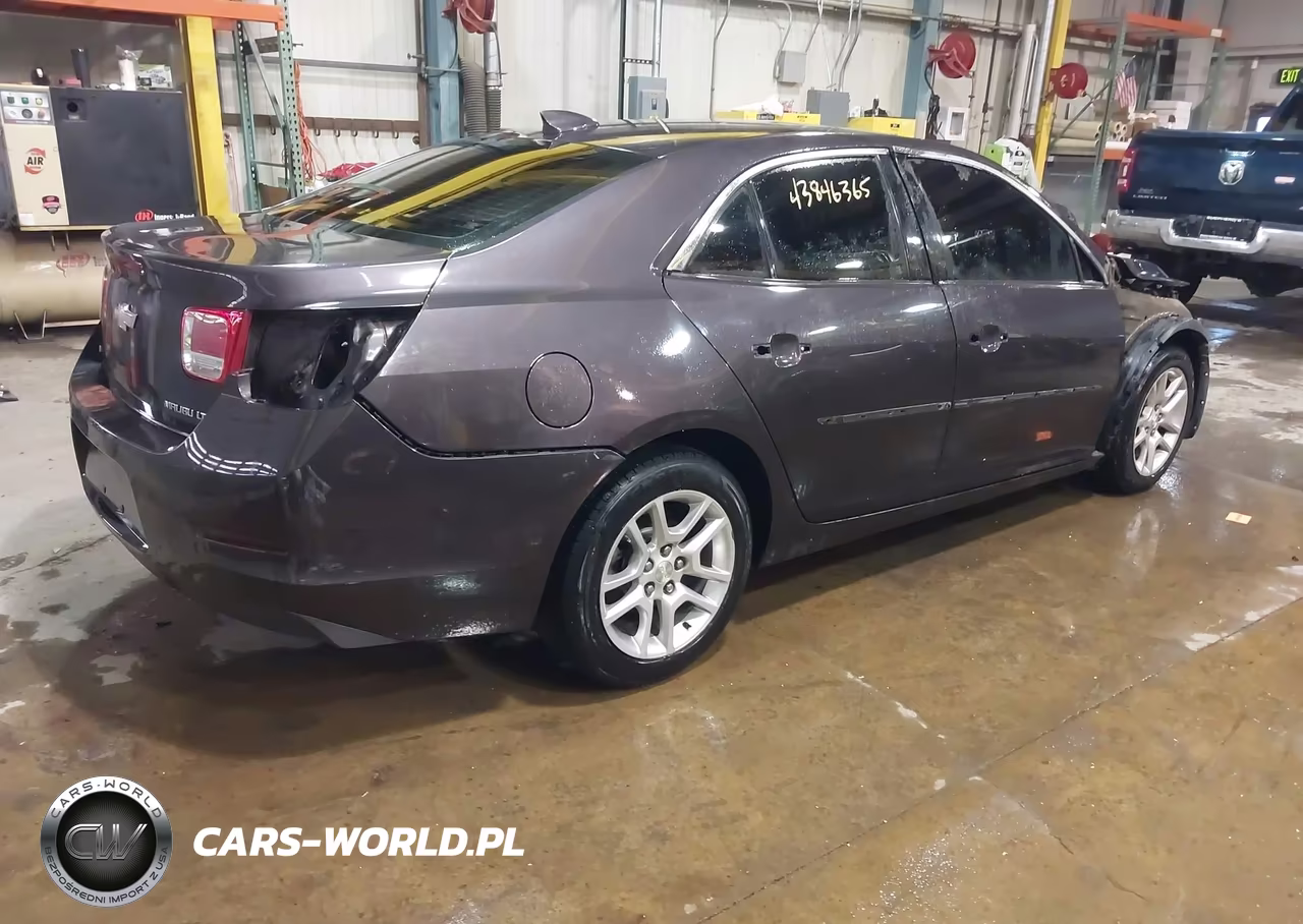 2015 Chevrolet Malibu 1Lt VIN:1G11C5SL5FF278360 - 4