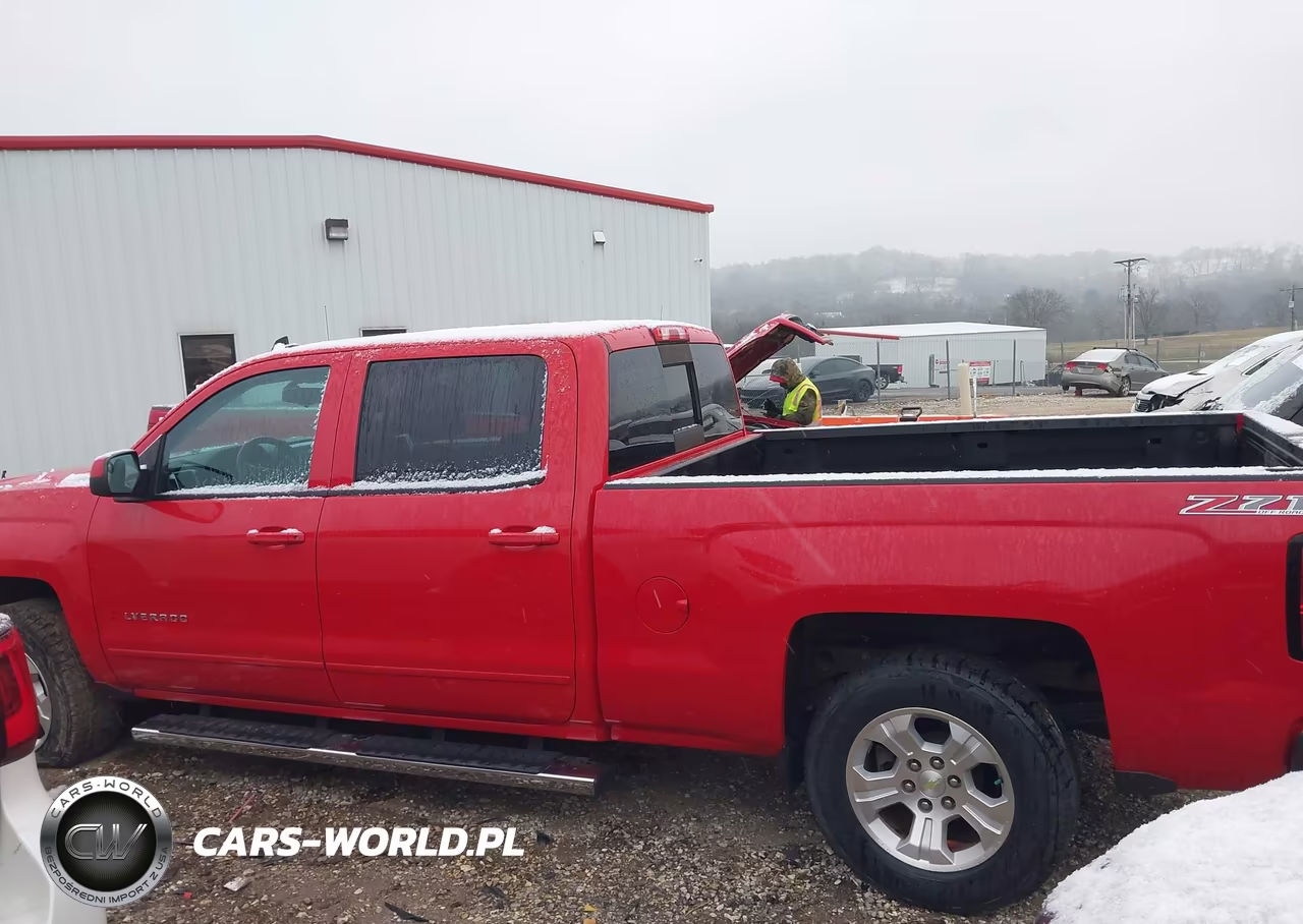 2015 Chevrolet Silverado 1500 2Lt VIN:1GCUKREC6FF199516 - 14