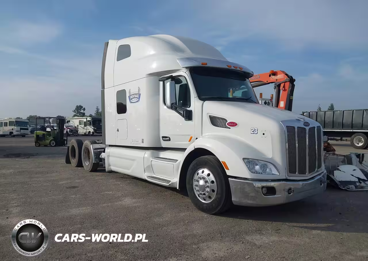 2020 Peterbilt 579 2020 Peterbilt 579 6X4 T-A Sleeper Truck Tractor