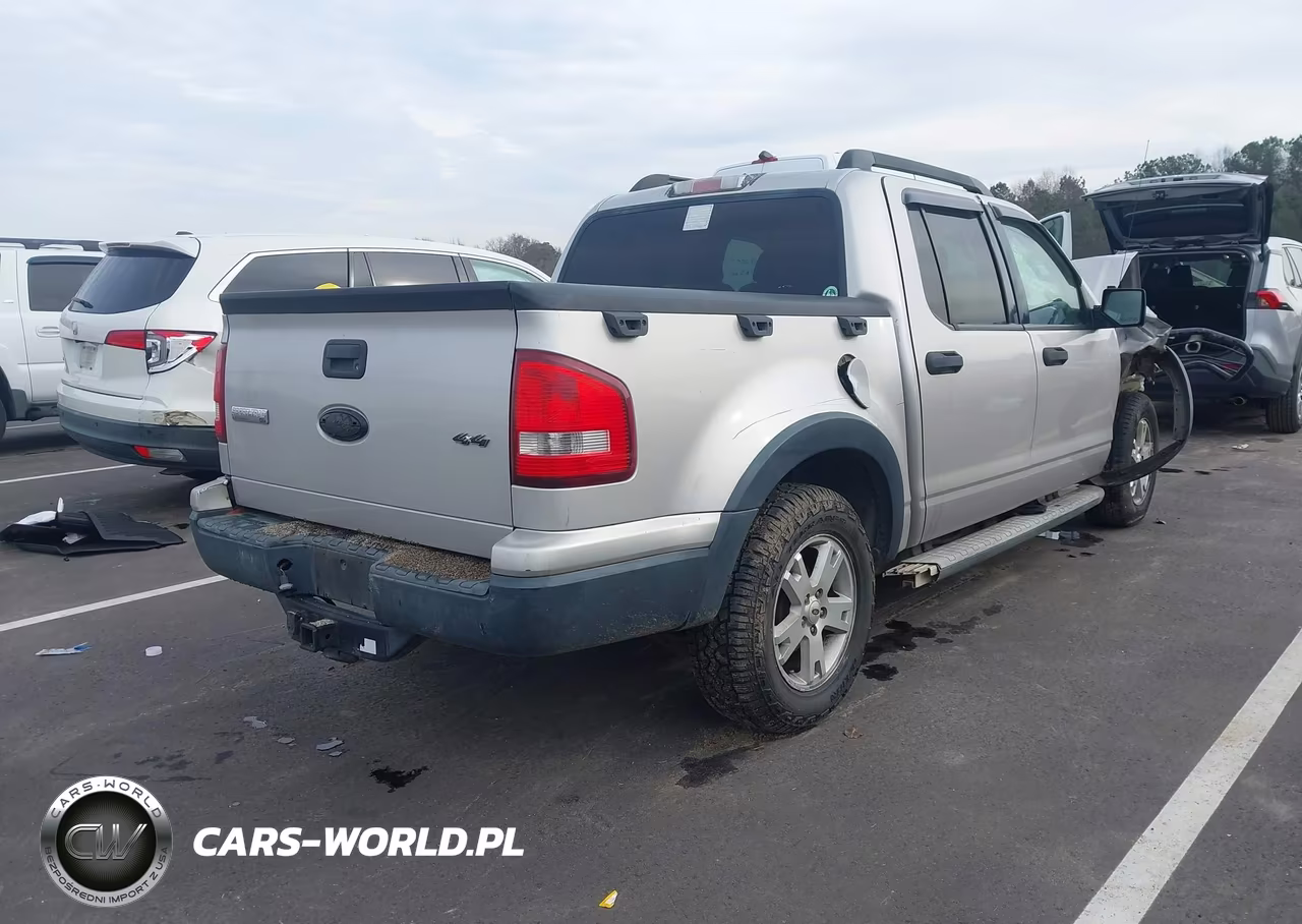 2007 Ford Explorer Sport Trac Xlt VIN:1FMEU51KX7UA20164 - 4
