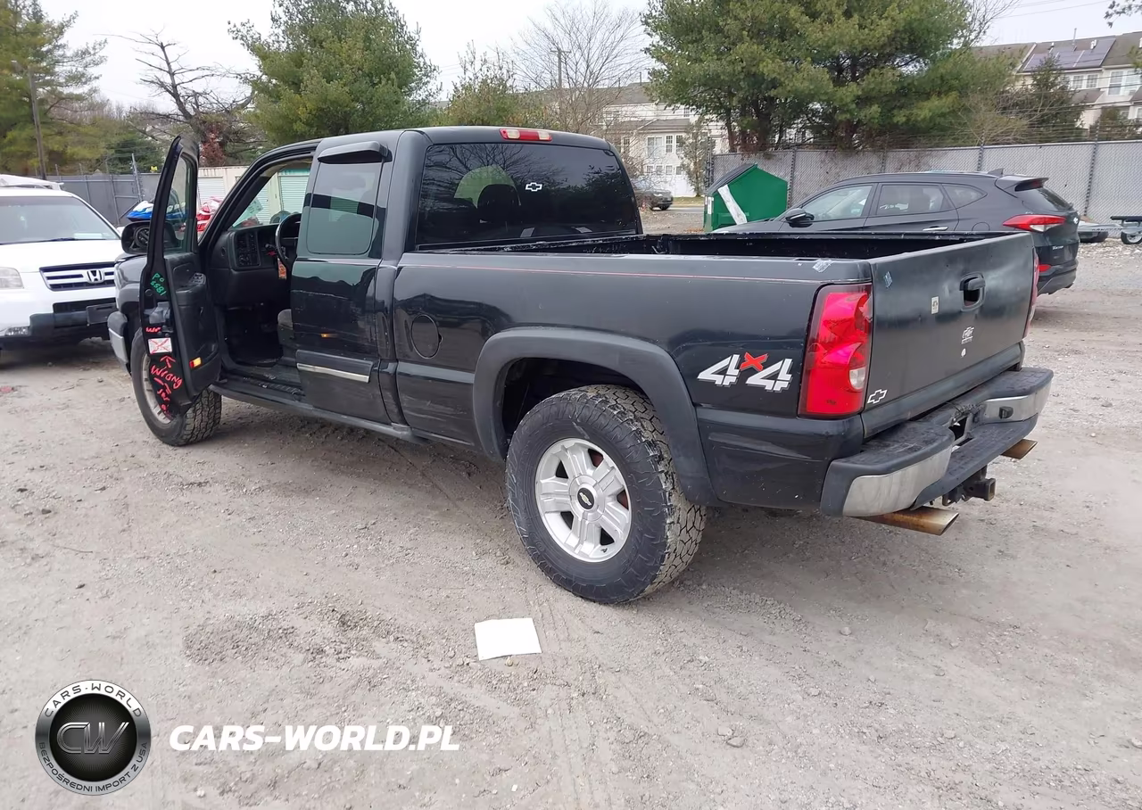 2005 Chevrolet Silverado 1500 Ls VIN:1GCEK19Z75Z210573 - 3