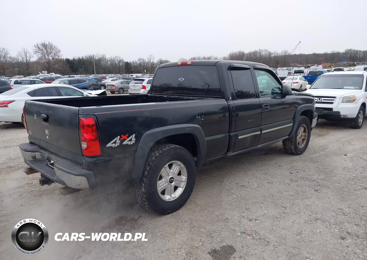 2005 Chevrolet Silverado 1500 Ls VIN:1GCEK19Z75Z210573 - 4