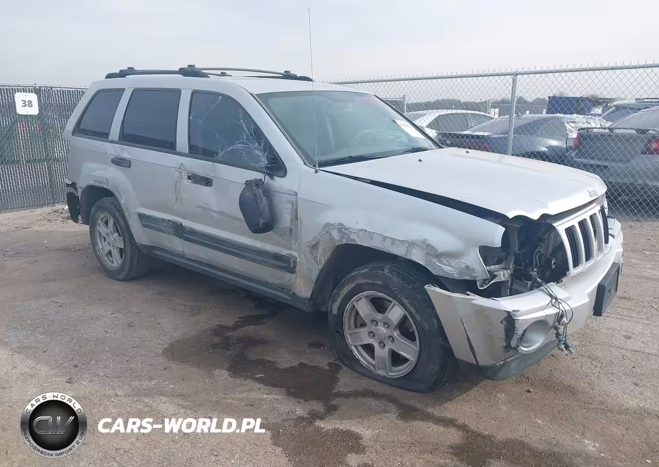 2005 Jeep Grand Cherokee Laredo