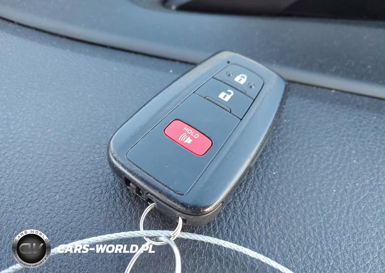 2019 Toyota Prius Le VIN:JTDKARFU3K3072929 - 11