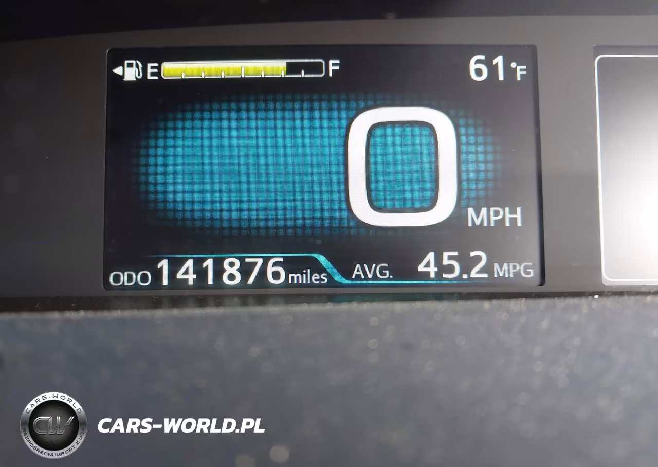 2019 Toyota Prius Le VIN:JTDKARFU3K3072929 - 7