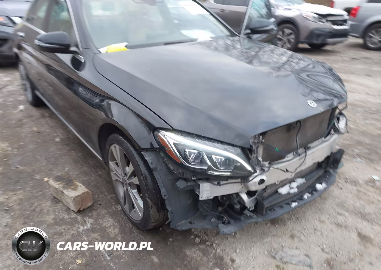 2018 Mercedes-Benz C 300 4Matic VIN:55SWF4KB6JU251900 - 6