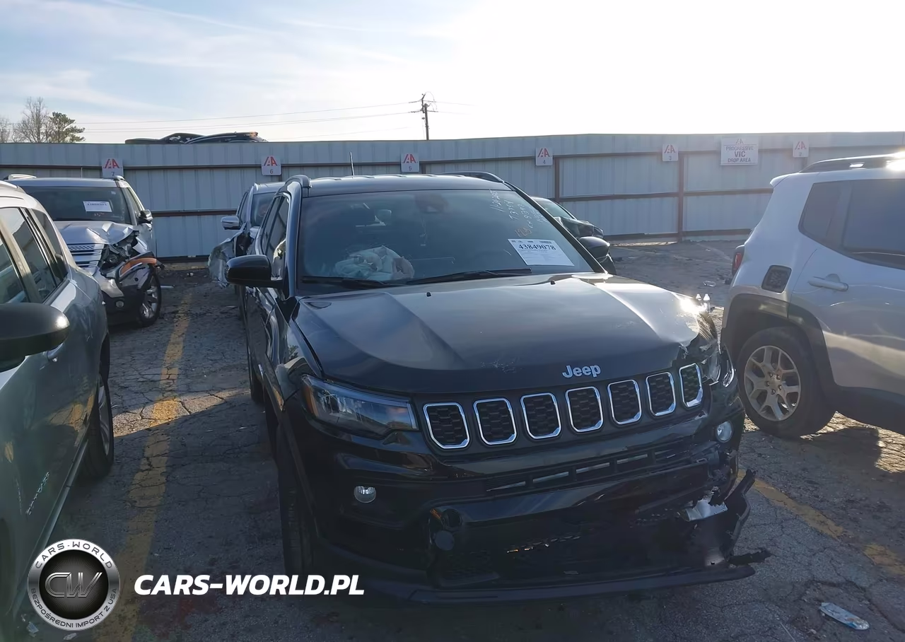 2025 Jeep Compass Latitude 4X4 – zdjęcie 1 z 15