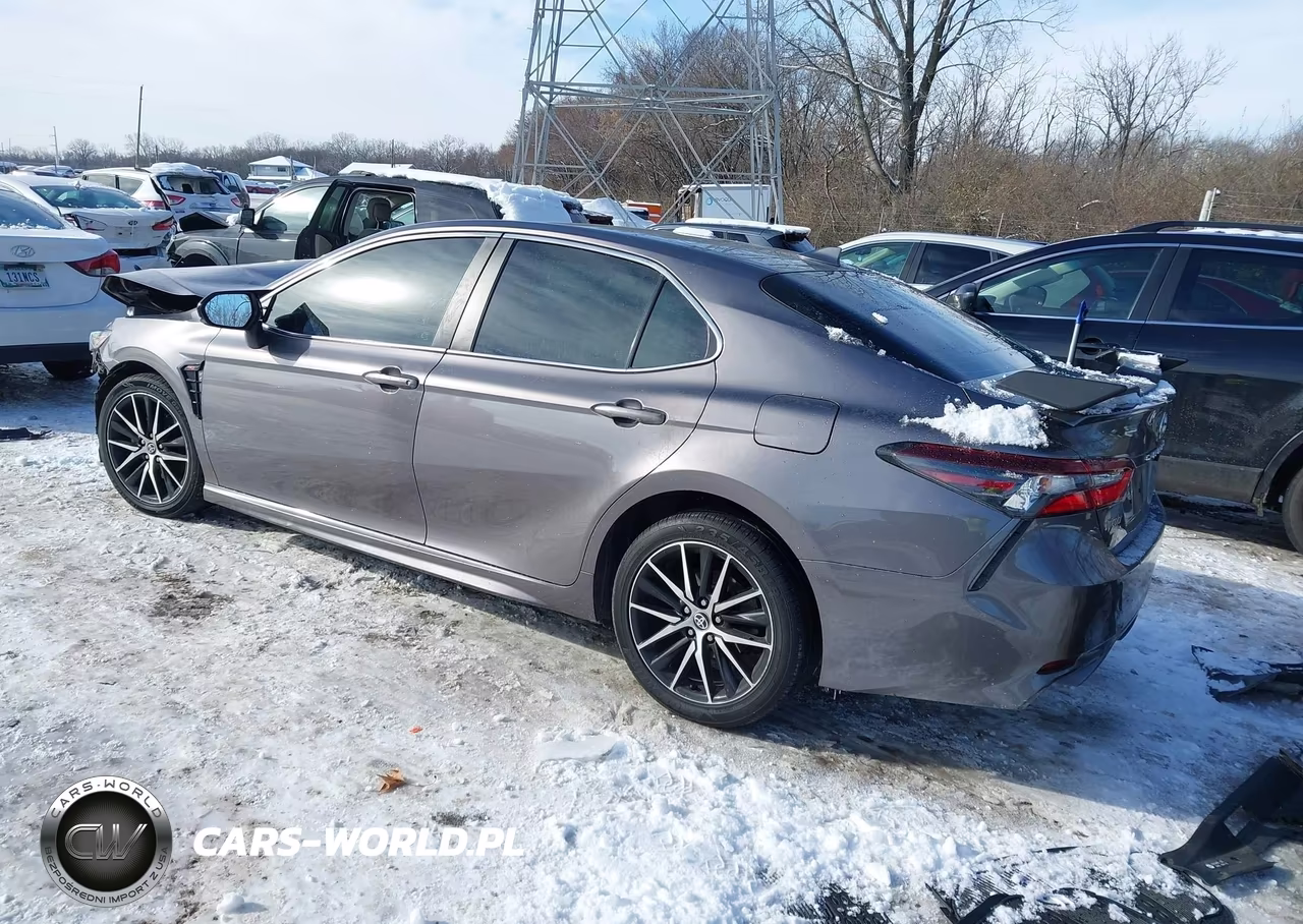 2022 Toyota Camry Se VIN:4T1G11AK8NU642799 - 3