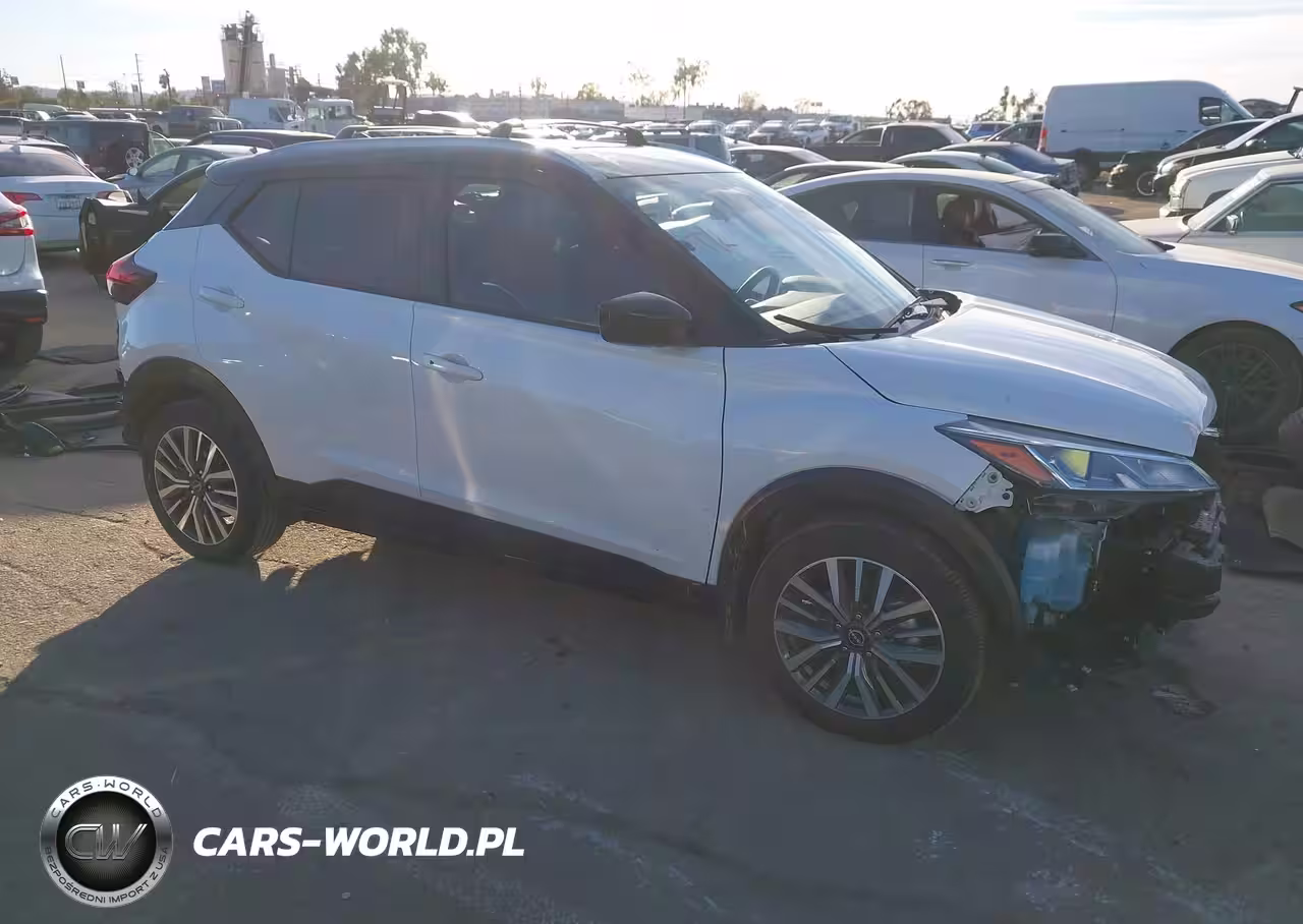 2024 Nissan Kicks Sv Xtronic Cvt