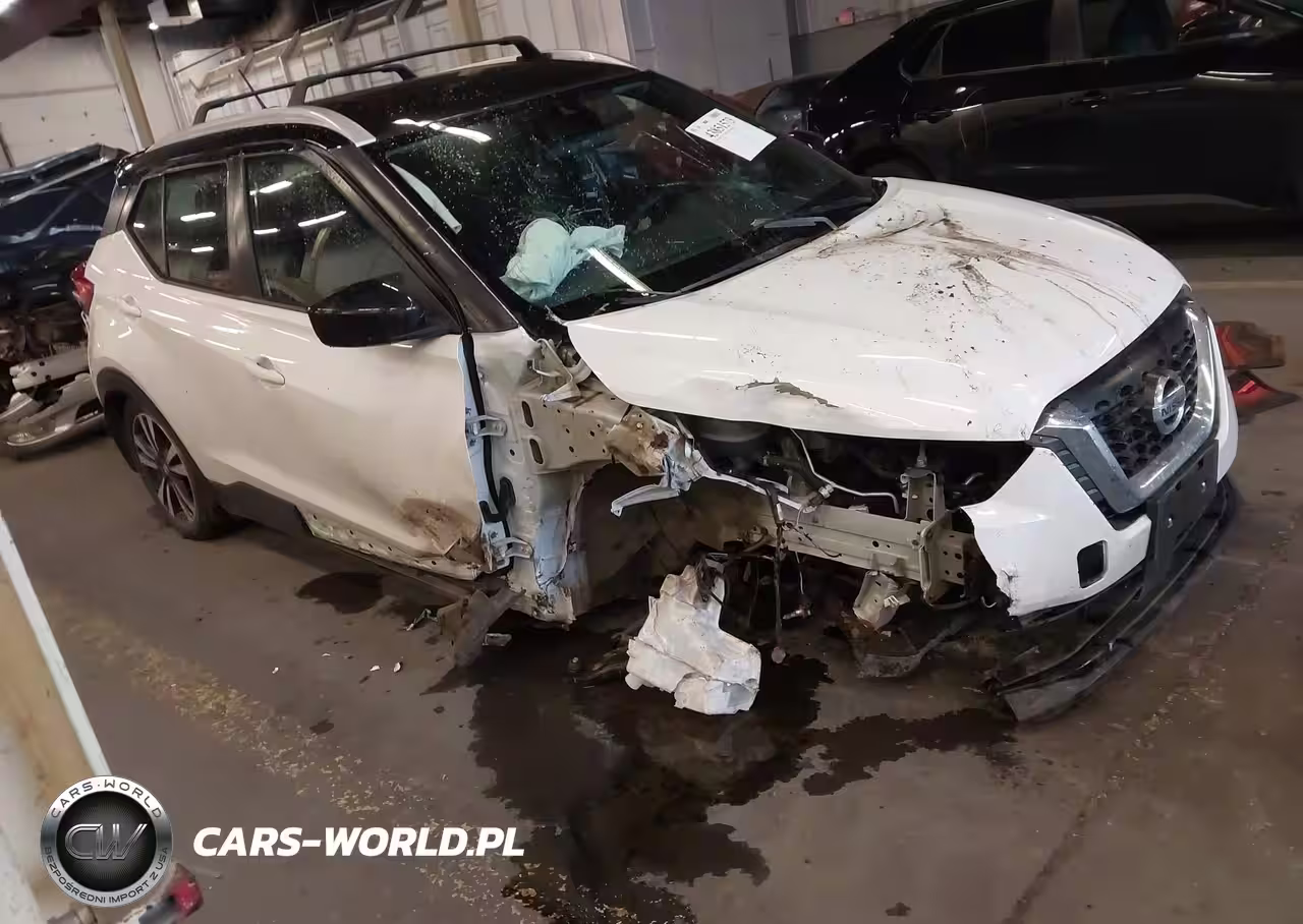 2020 Nissan Kicks Sv Xtronic Cvt