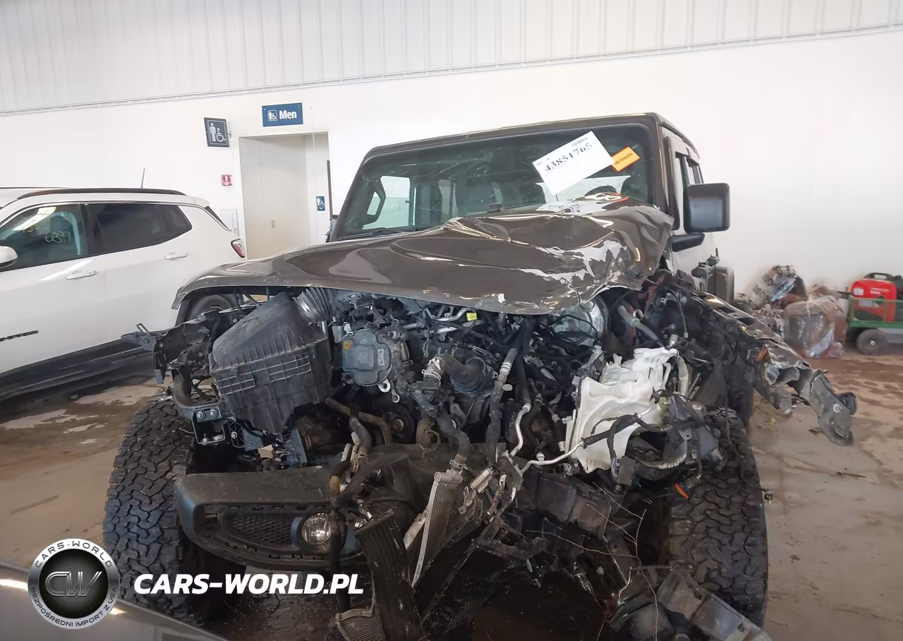 2021 Jeep Wrangler Unlimited Sahara 4X4 VIN:1C4HJXEG1MW638243 - 11
