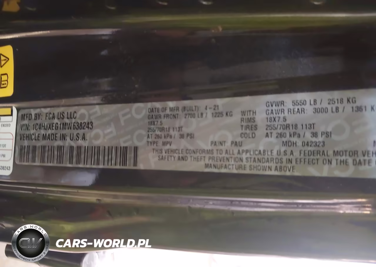 2021 Jeep Wrangler Unlimited Sahara 4X4 VIN:1C4HJXEG1MW638243 - 9