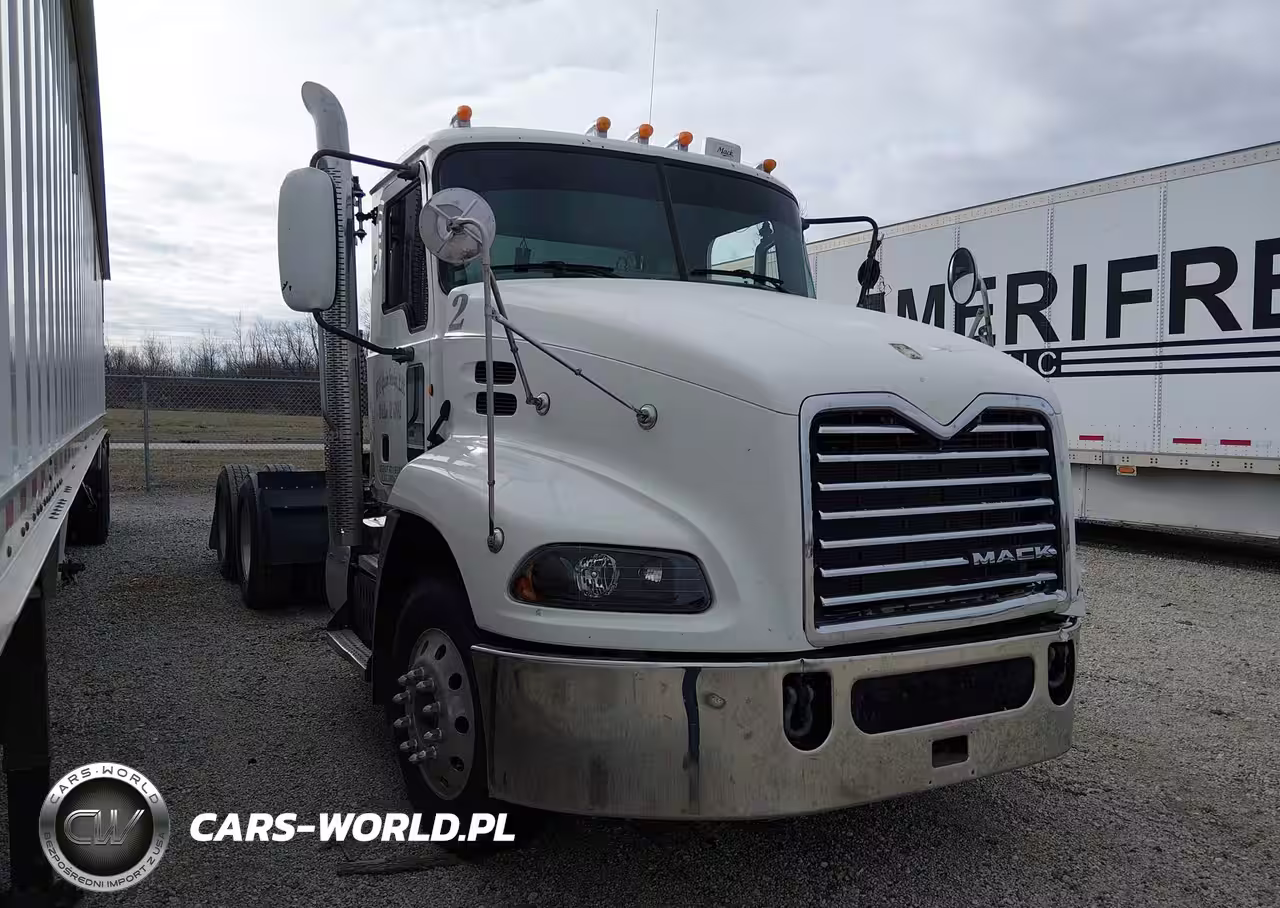 2012 Mack 600 Cxu600