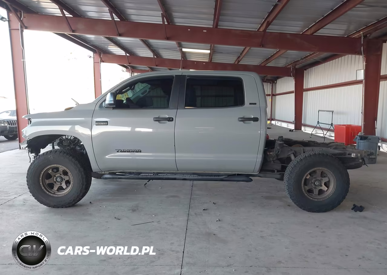 2018 Toyota Tundra Sr5 5.7L V8 VIN:5TFDY5F13JX694747 - 14