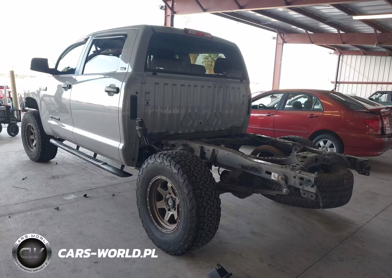 2018 Toyota Tundra Sr5 5.7L V8 VIN:5TFDY5F13JX694747 - 3
