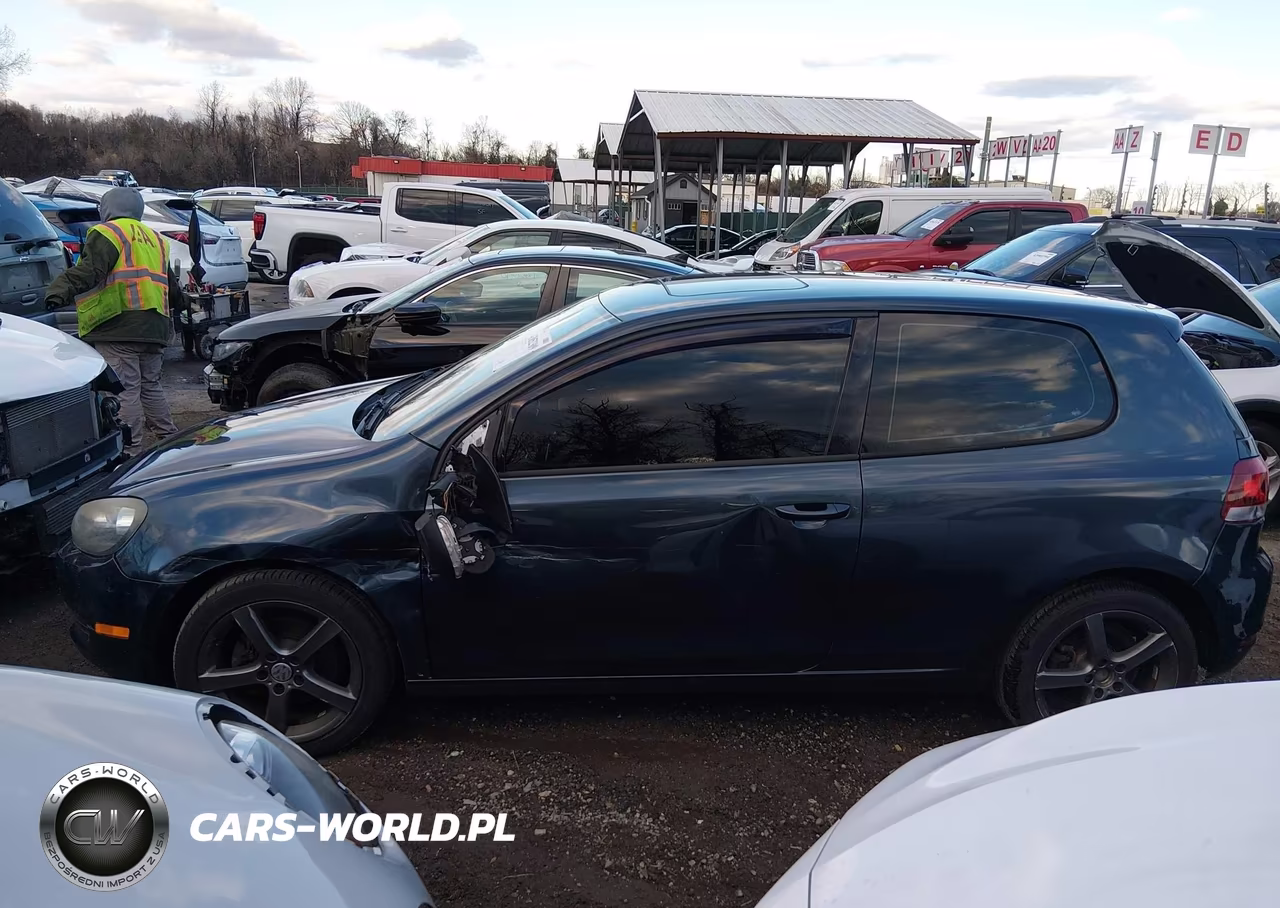 2010 Volkswagen Golf 2-Door VIN:WVWBB7AJ3AW277887 - 14