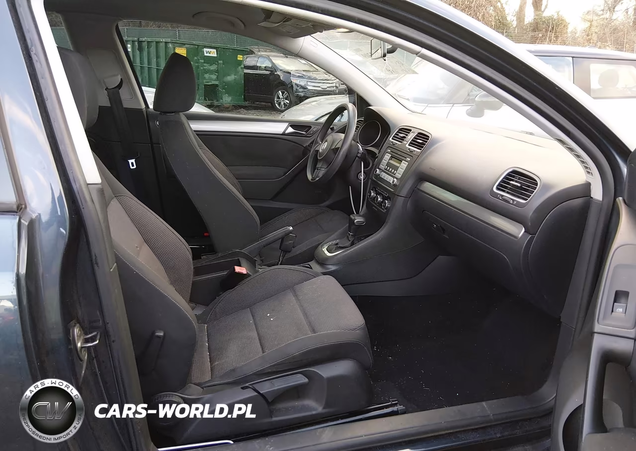 2010 Volkswagen Golf 2-Door VIN:WVWBB7AJ3AW277887 - 5