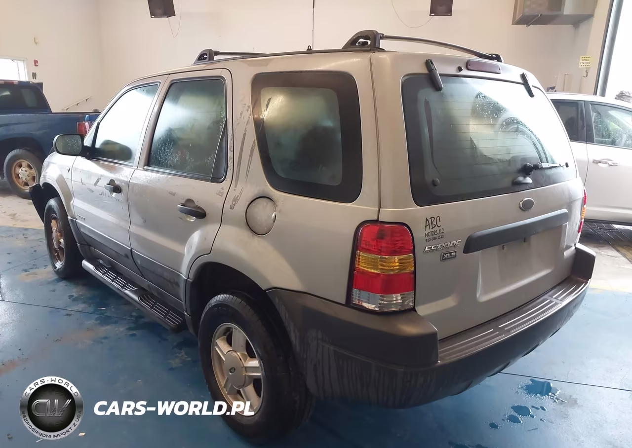 2002 Ford Escape Xls VIN:1FMYU01162KC84834 - 3