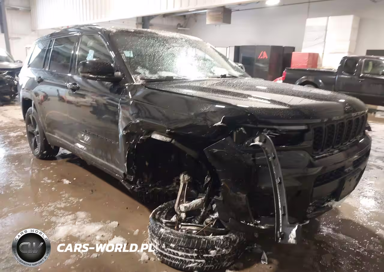 2022 Jeep Grand Cherokee L Altitude 4X4