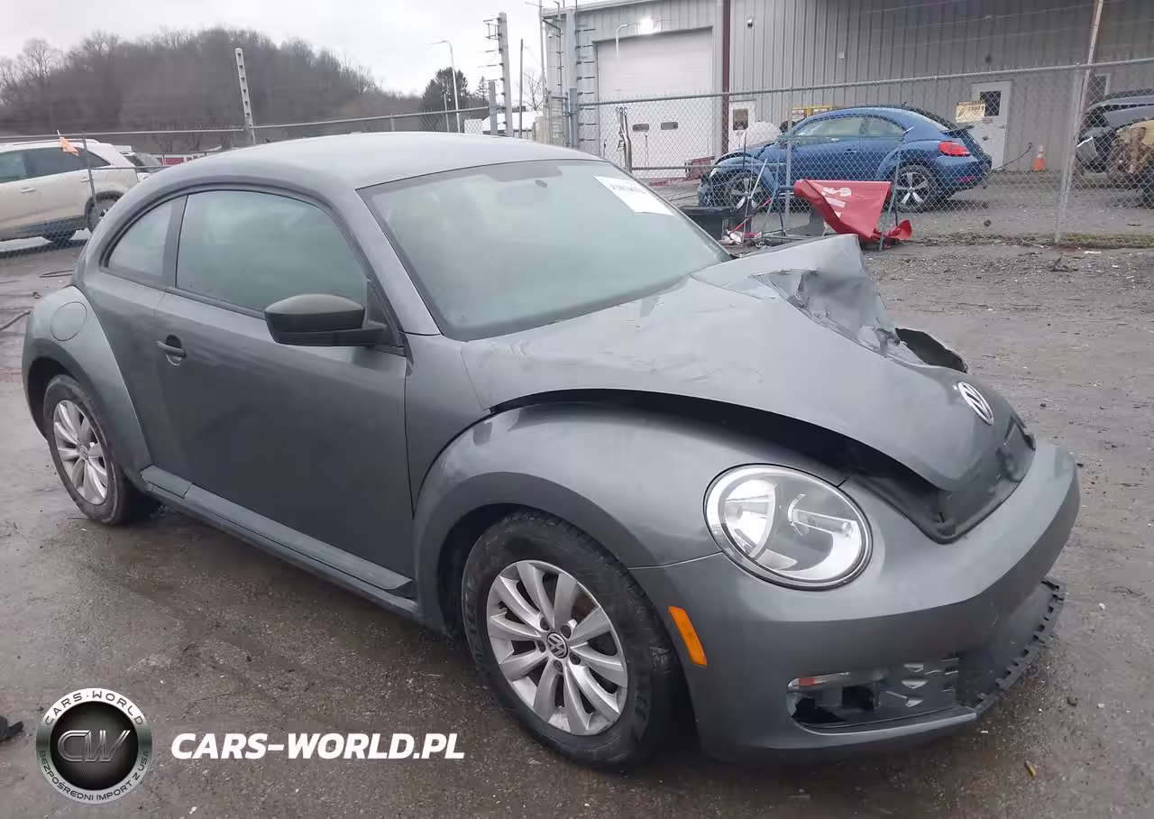 2014 Volkswagen Beetle 1.8T Entry