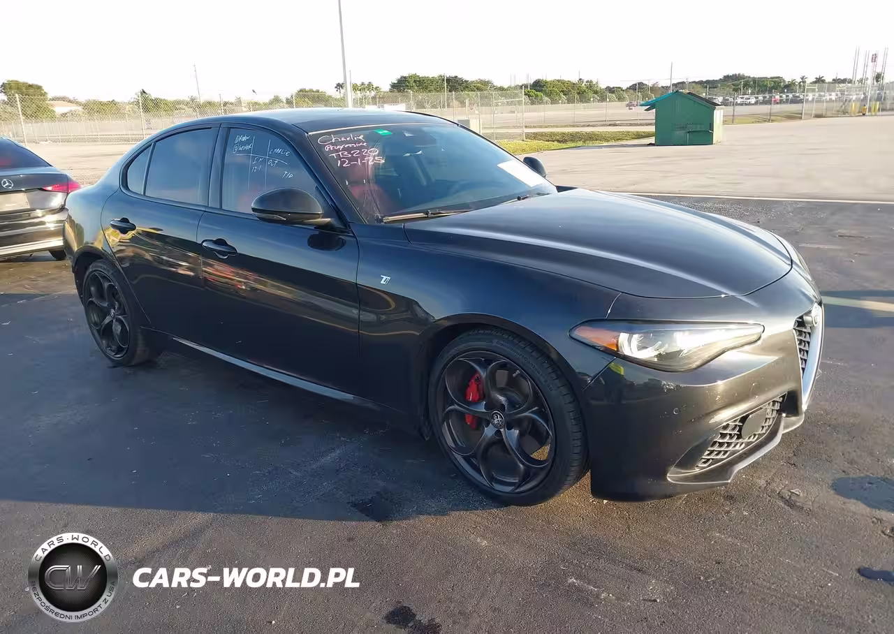 2024 Alfa Romeo Giulia Ti Rwd