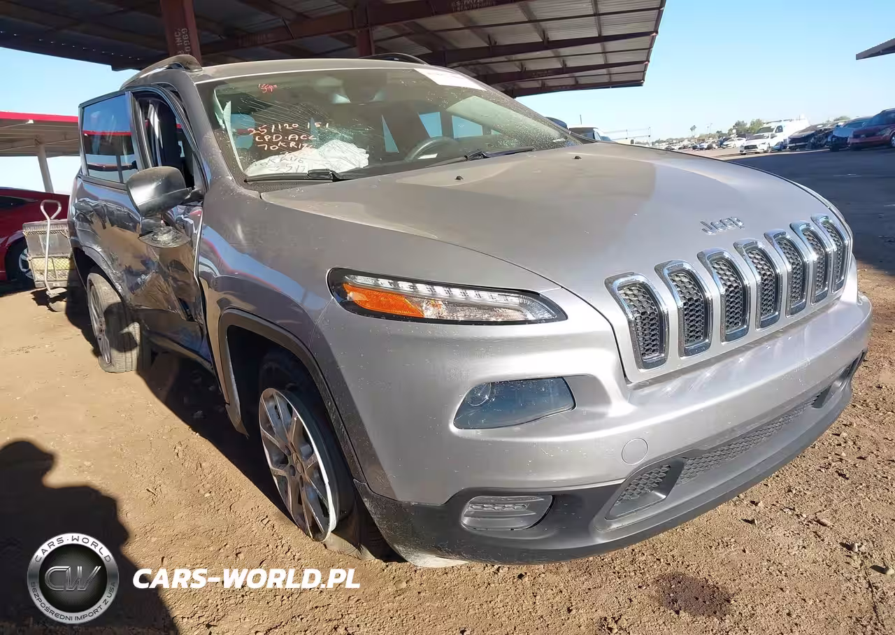 2016 Jeep Cherokee Sport