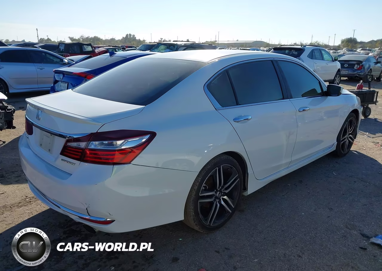 2017 Honda Accord Sport VIN:1HGCR2F51HA152703 - 4