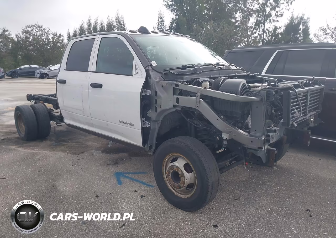 2022 Ram 3500 Chassis Tradesman-Slt-Laramie-Limited