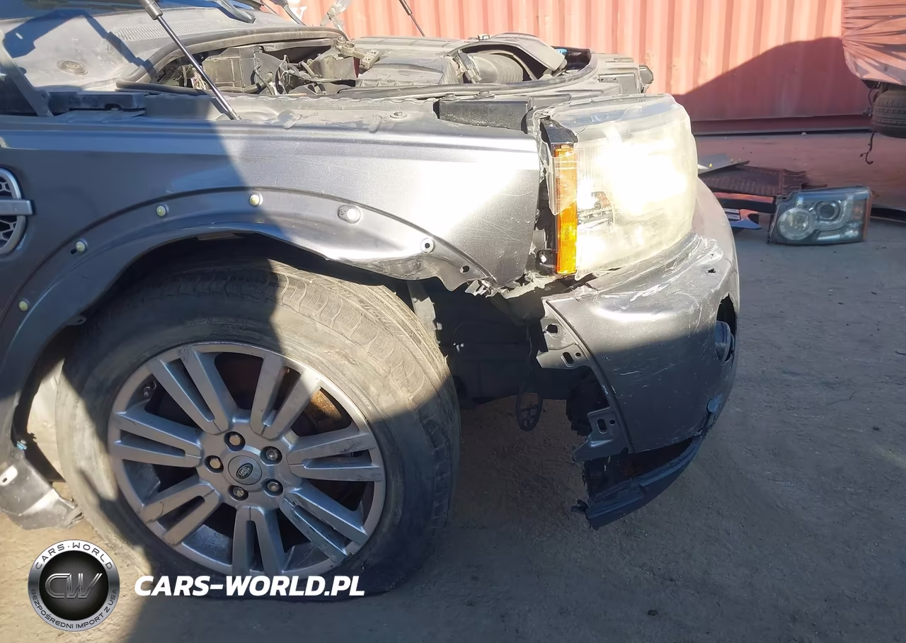 2011 Land Rover Lr4 VIN:SALAG2D40BA559336 - 18