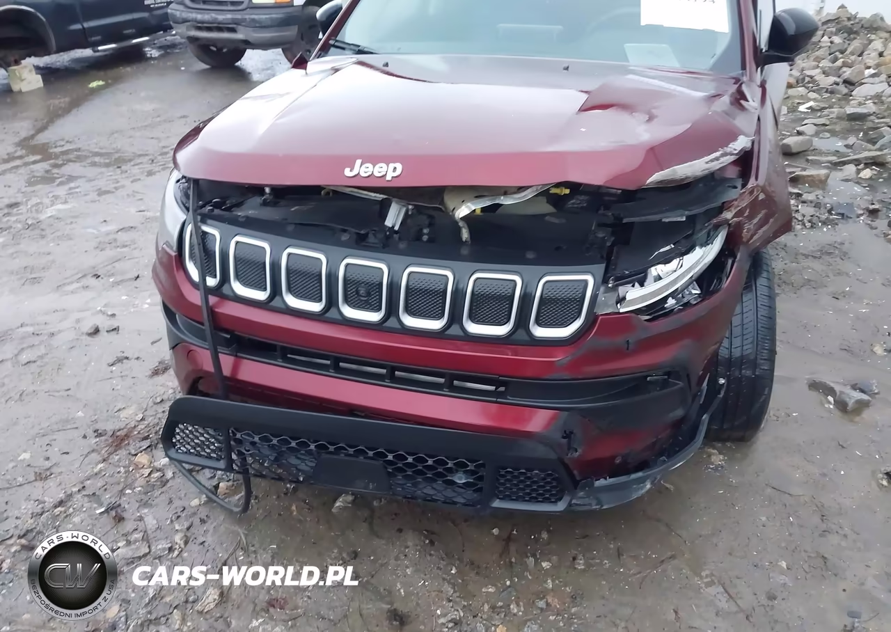 2022 Jeep Compass Latitude 4X4 VIN:3C4NJDBBXNT118592 - 18