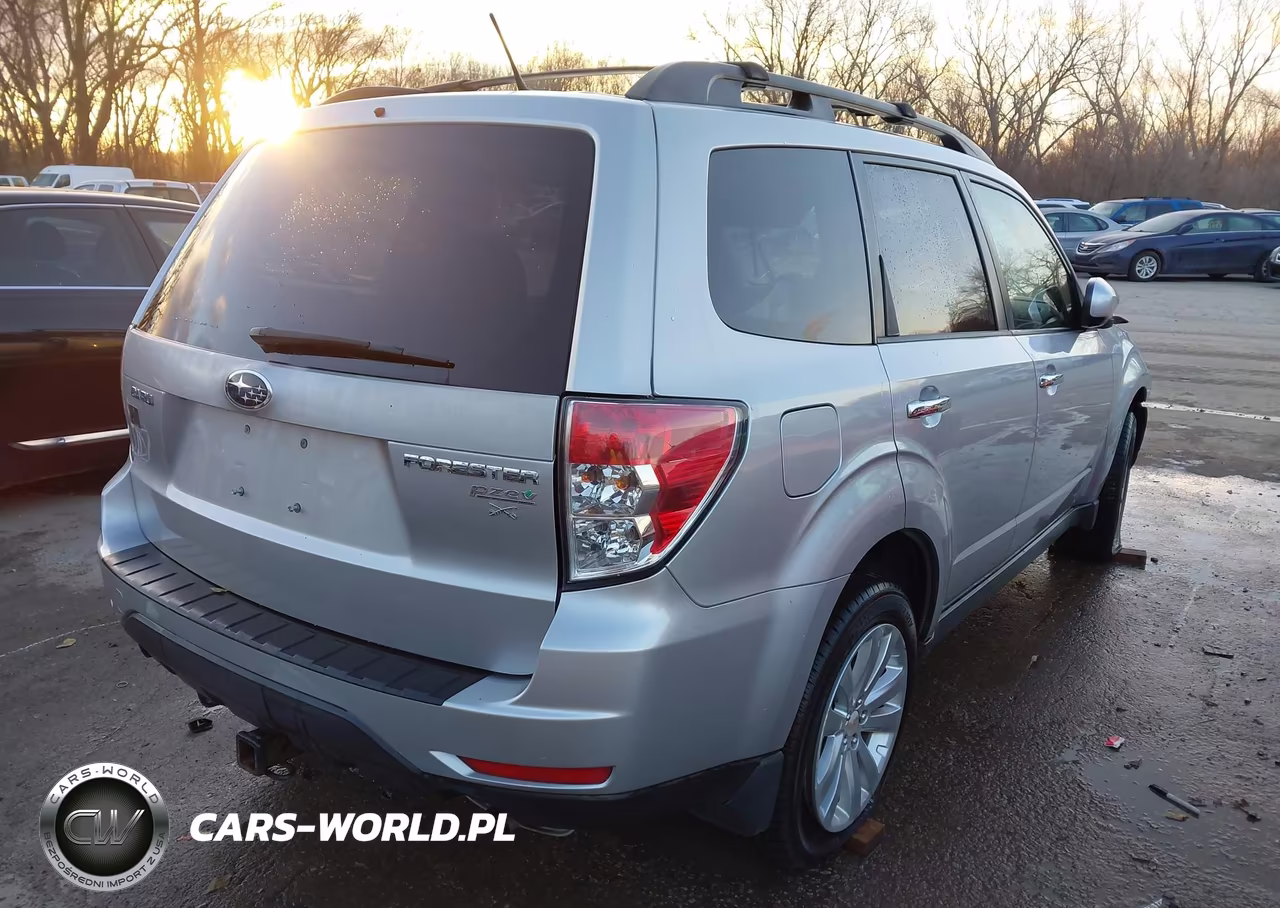 2011 Subaru Forester 2.5X Premium VIN:JF2SHADC4BH775144 - 4
