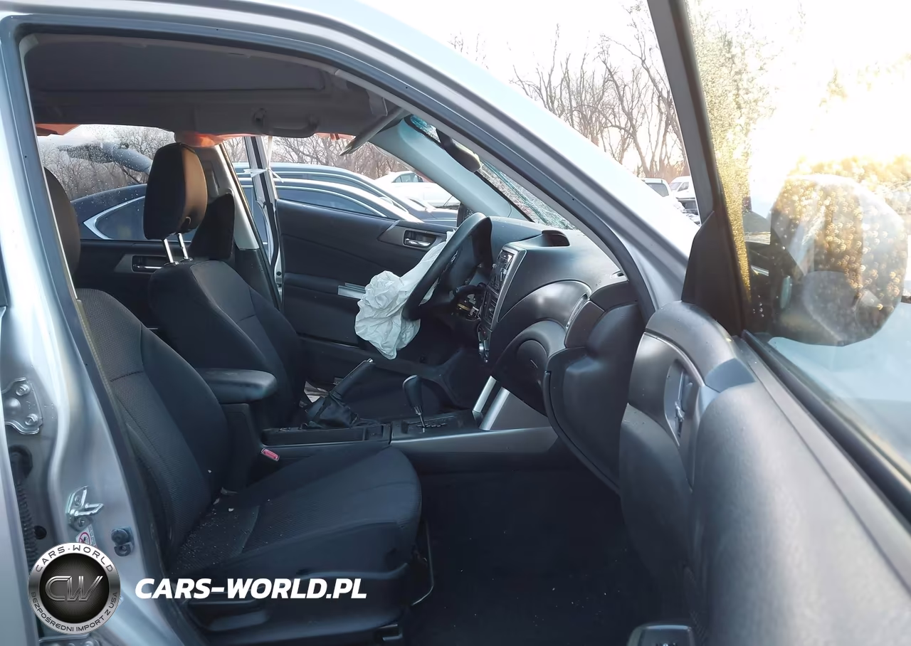2011 Subaru Forester 2.5X Premium VIN:JF2SHADC4BH775144 - 5