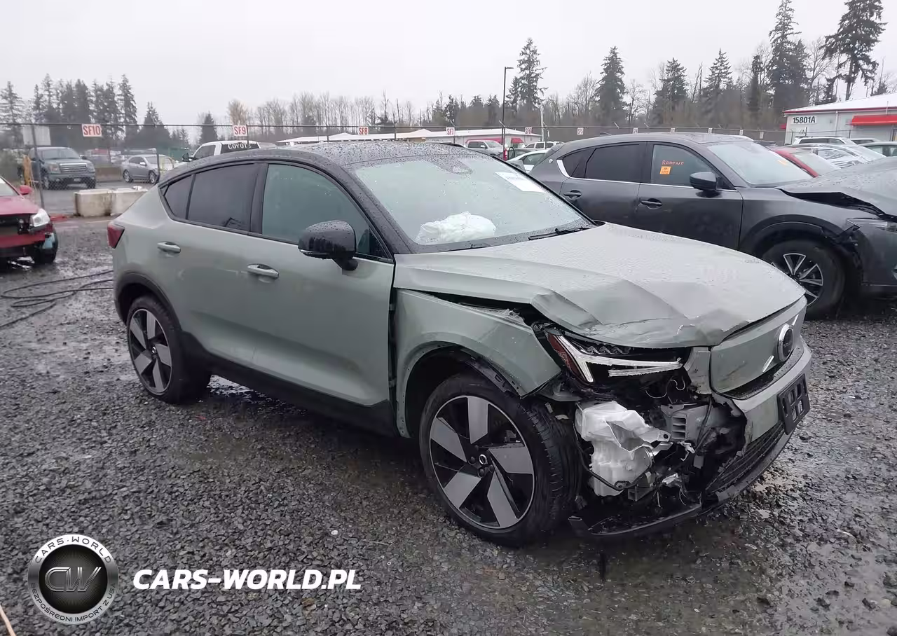 2022 Volvo C40 Recharge Pure Electric P8 Ultimate