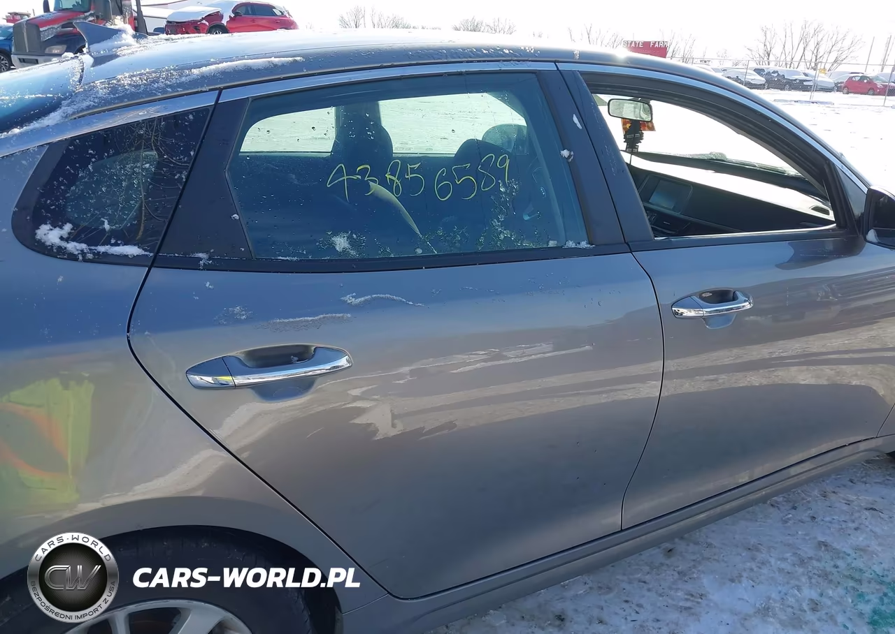 2018 Kia Optima Lx VIN:5XXGT4L39JG233720 - 13