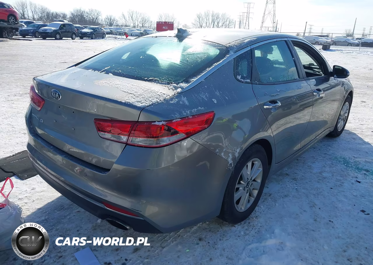 2018 Kia Optima Lx VIN:5XXGT4L39JG233720 - 4