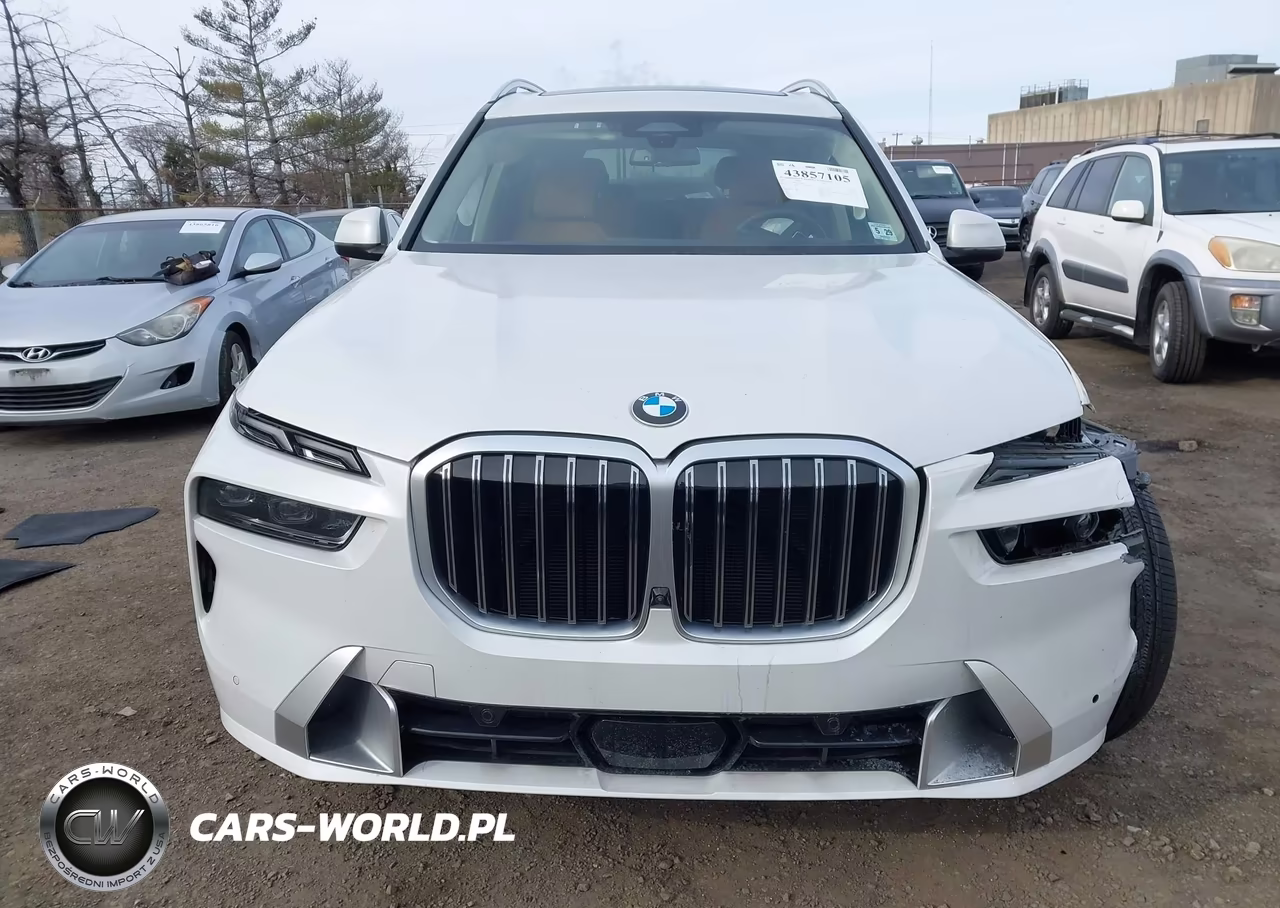 2024 BMW X7 xDrive40I VIN:5UX23EM03R9V69391 - 12