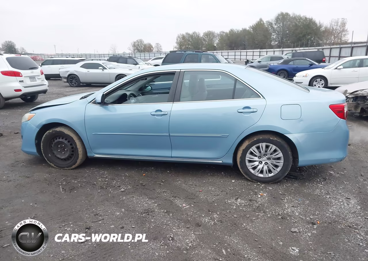 2013 Toyota Camry Le VIN:4T4BF1FK2DR290442 - 14
