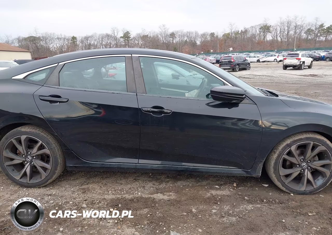 2019 Honda Civic Sport VIN:2HGFC2F83KH514144 - 13