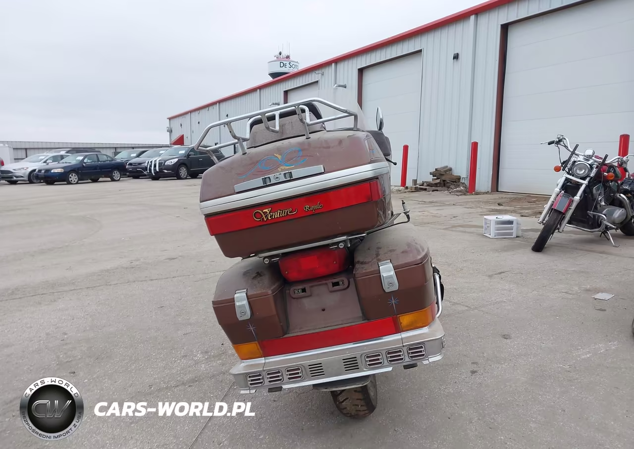 1986 Yamaha Xvz13 D VIN:JYA1NL003GA001182 - 6