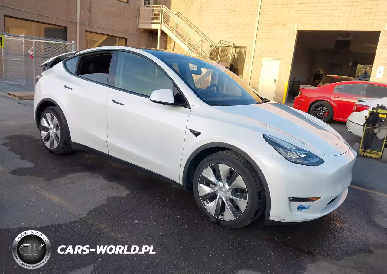 2021 Tesla Model Y Long Range Dual Motor All-Wheel Drive