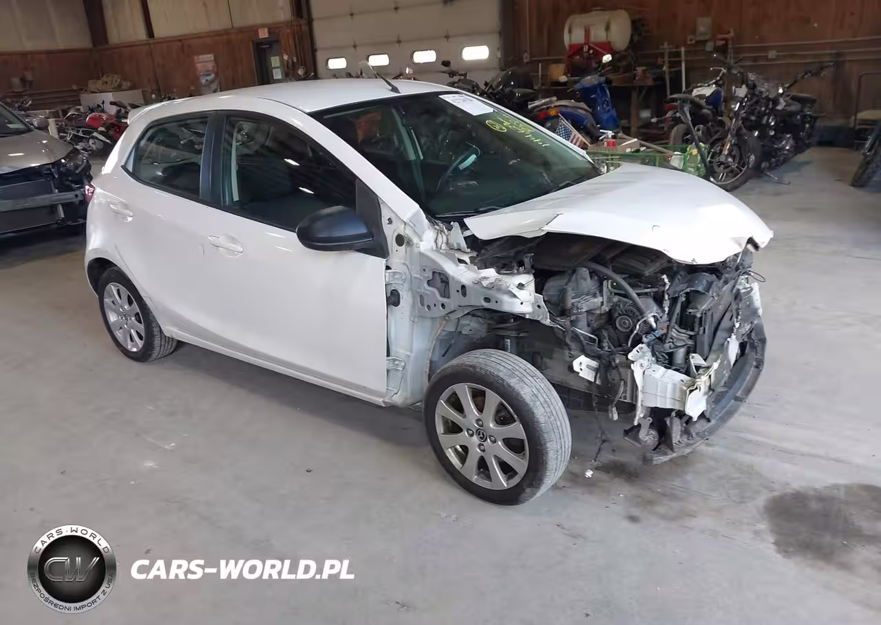 2013 Mazda Mazda2 Touring