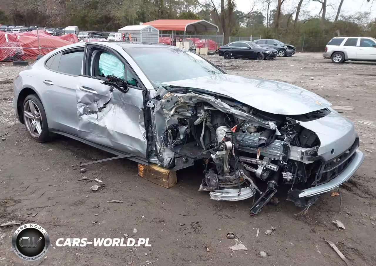 2023 Porsche Panamera 4-4 Platinum Edition-Platinum Edition