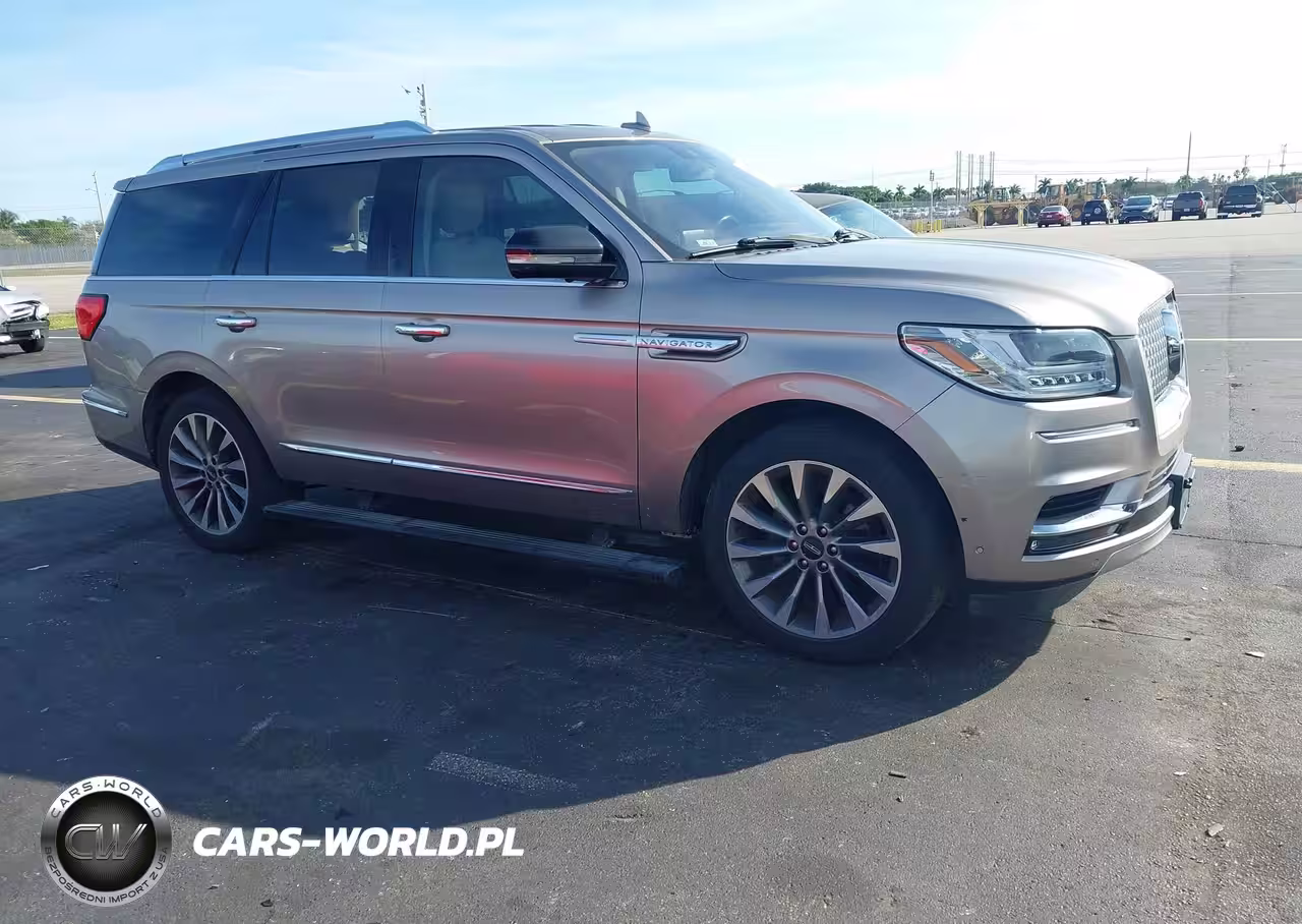 2018 Lincoln Navigator Select