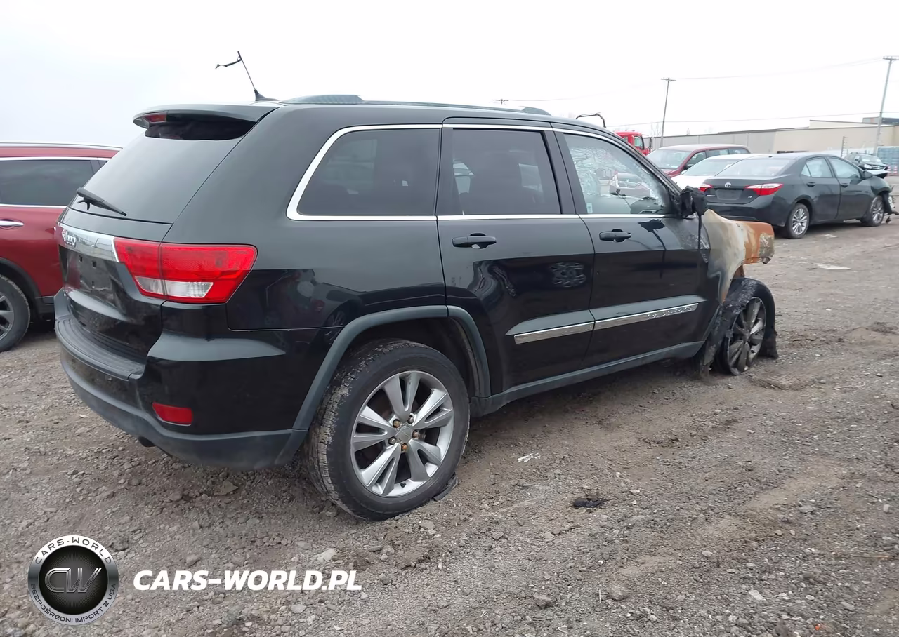 2012 Jeep Grand Cherokee Laredo VIN:1C4RJFAG0CC298619 - 4
