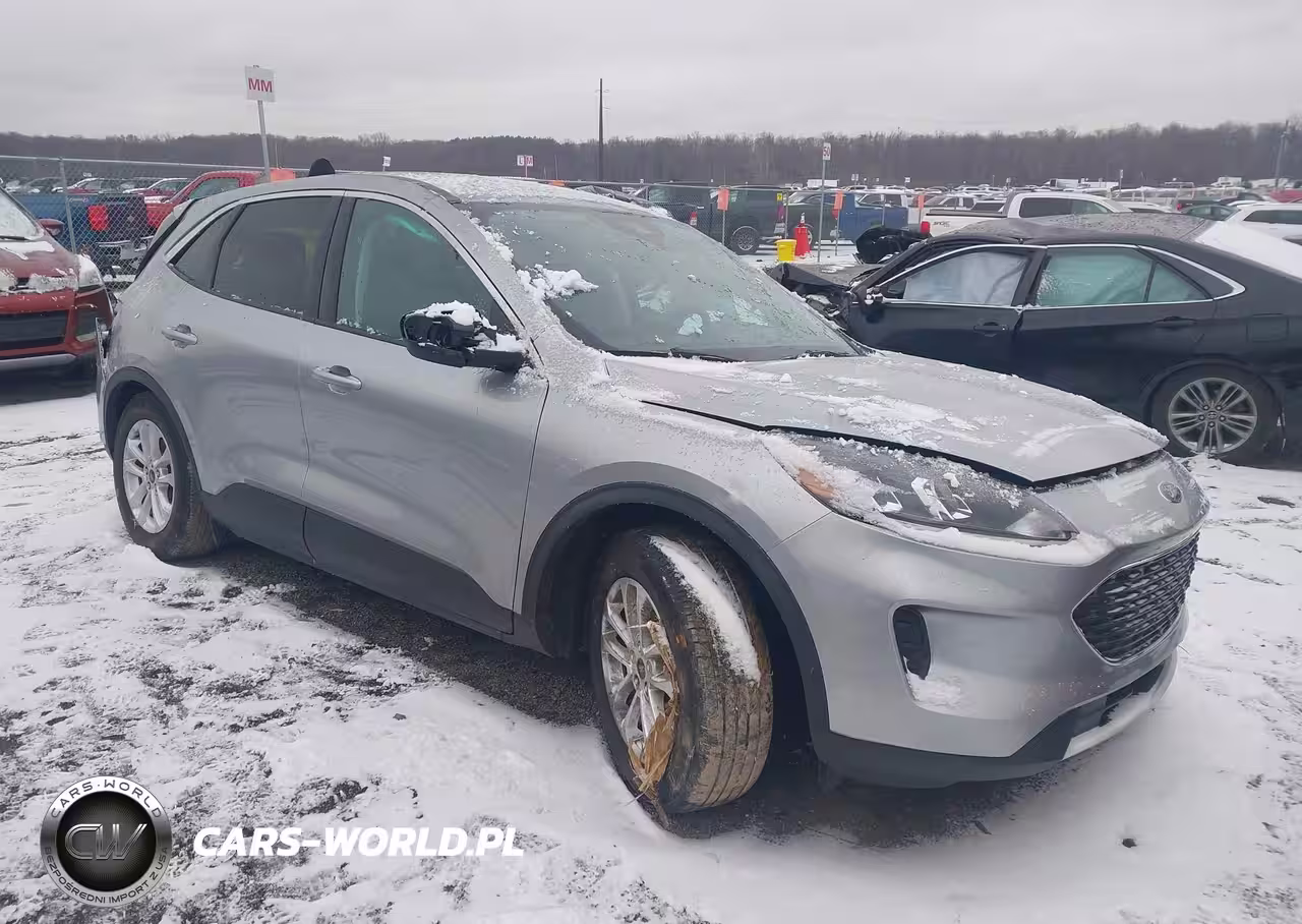 2022 Ford Escape Se